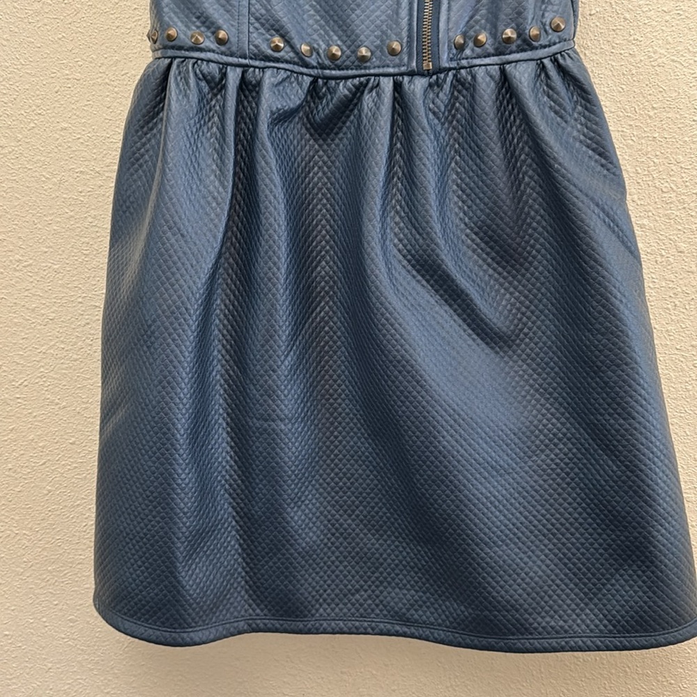 Disney Descendants 2 Villains Evie Faux Leather Blue Embellished Dress Size 7/8 - Picture 5 of 16
